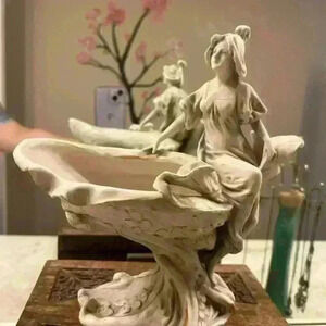 Royal Dux Art Nouveau‎ Figure On Shell